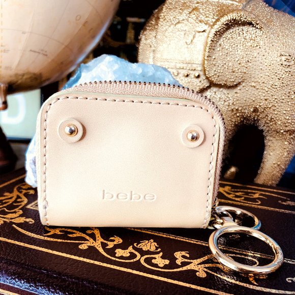 BEBE Beige Coin Purse GUC - Picture 2 of 9